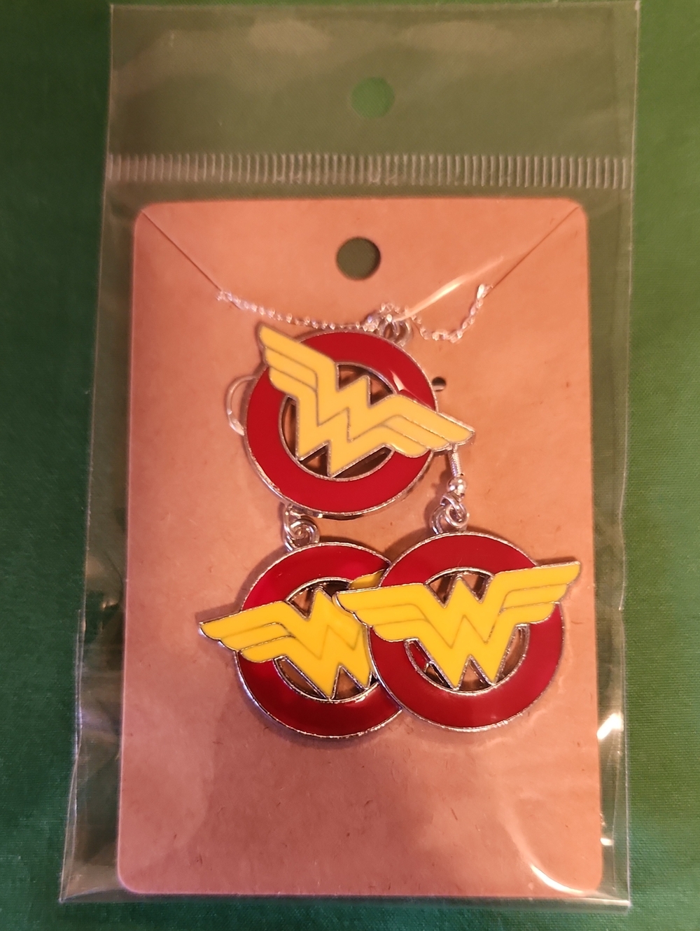 🔥Wonder Emblem Red and Yellow Pendant Necklace and Earring Set ☆925☆